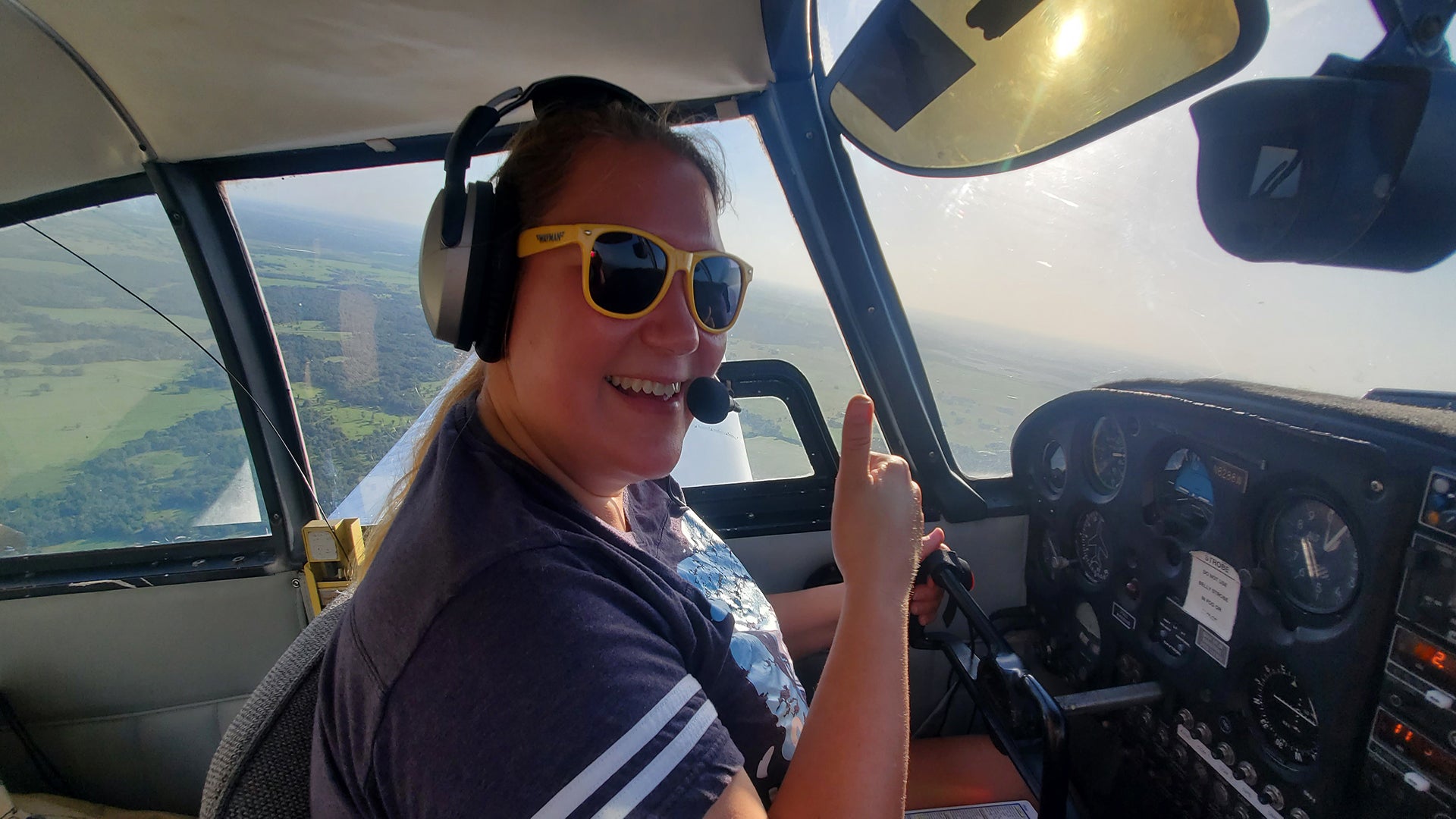 Katie Koch flying her Piper Cherokee gaining flight hours towards her ATP.
